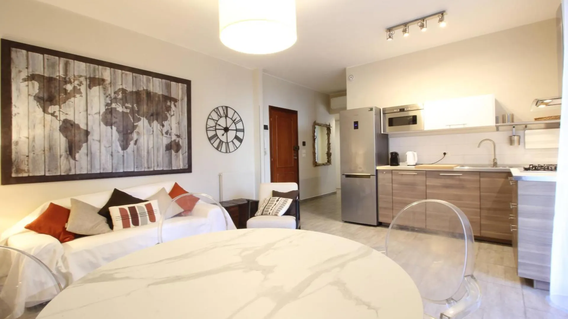 Apartment La Maison Du Monde Bordighera Italy